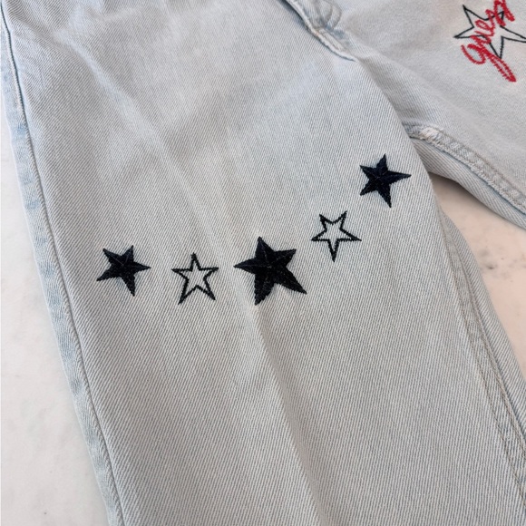 Vintage Guess Light Wash Jeans with Star Embroidery - Picture 2 of 9